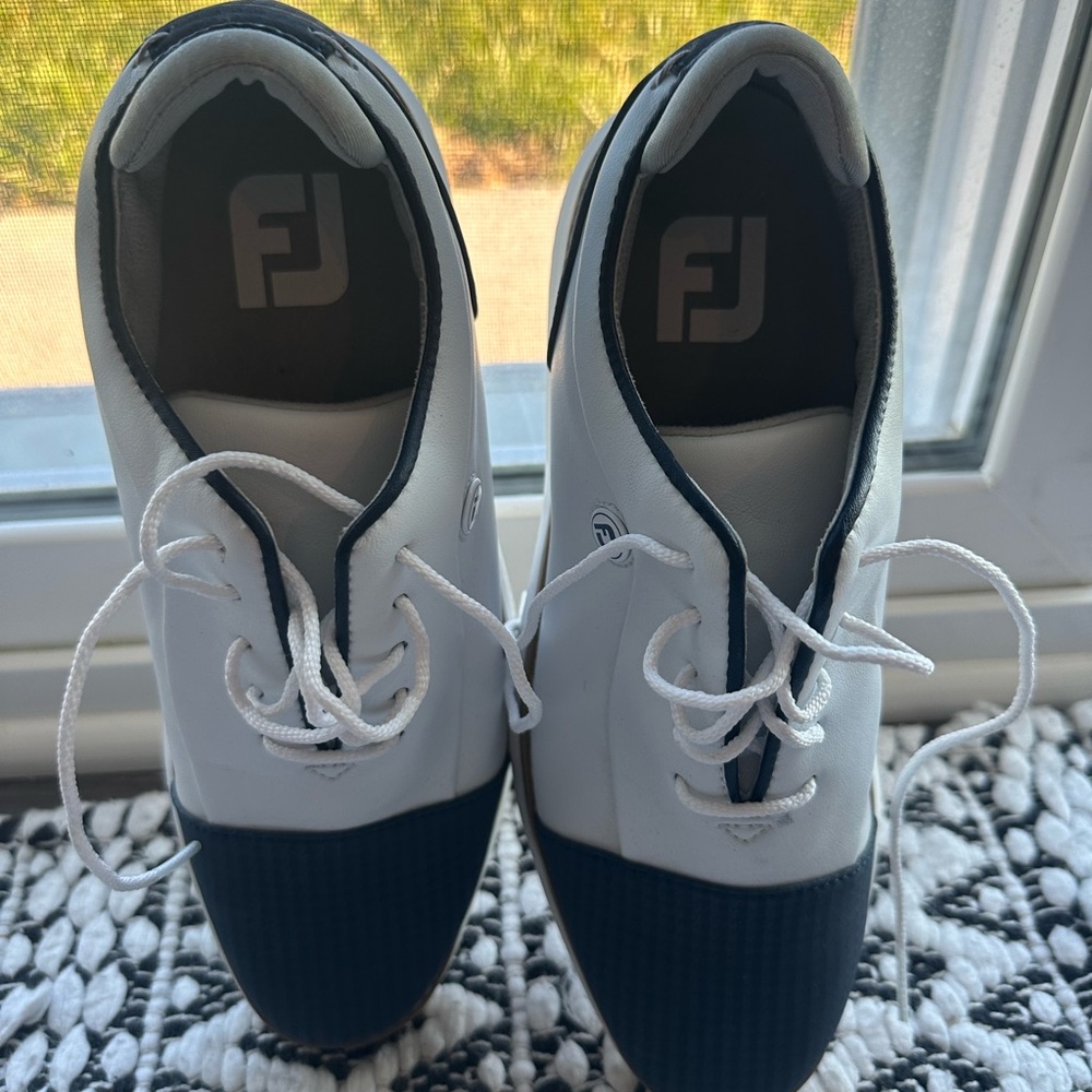 FootJoy Women’s Athletic White and Navy Golf Shoes